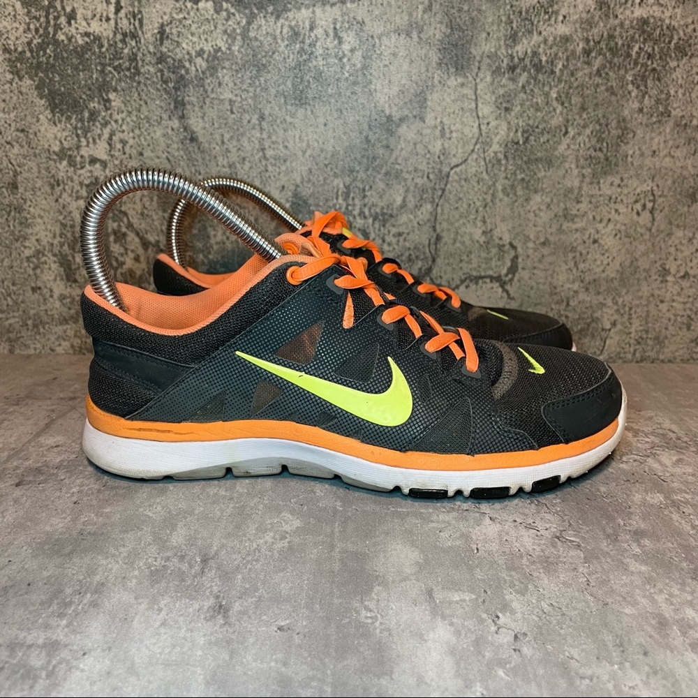 Nike Flex Supreme TR 2 Running Sneakers Womens sz 6